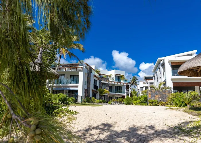 Summer Beachfront Apartment