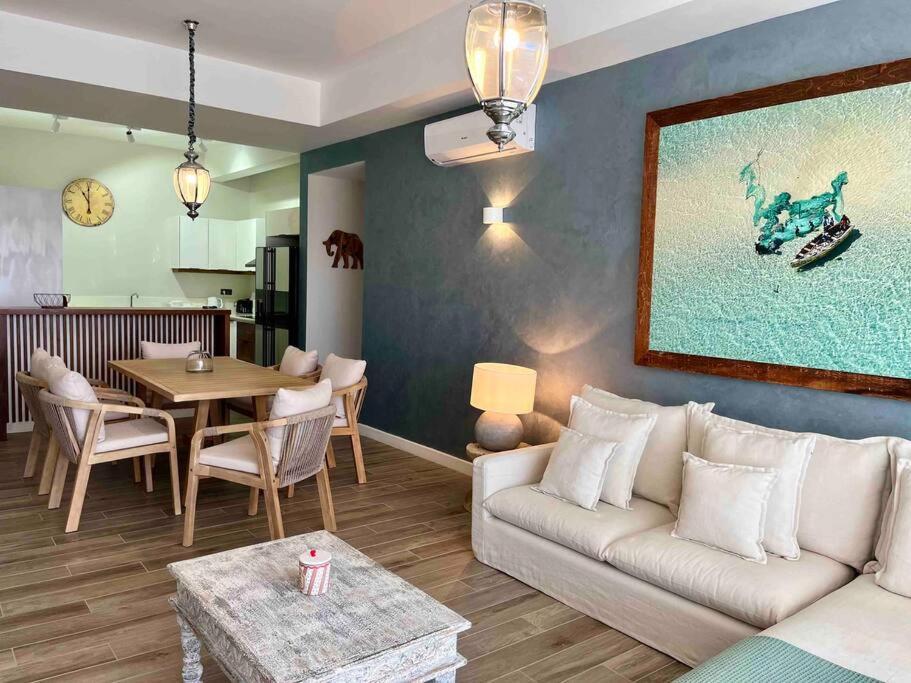 Apartment Summer Beachfront Belle Mare